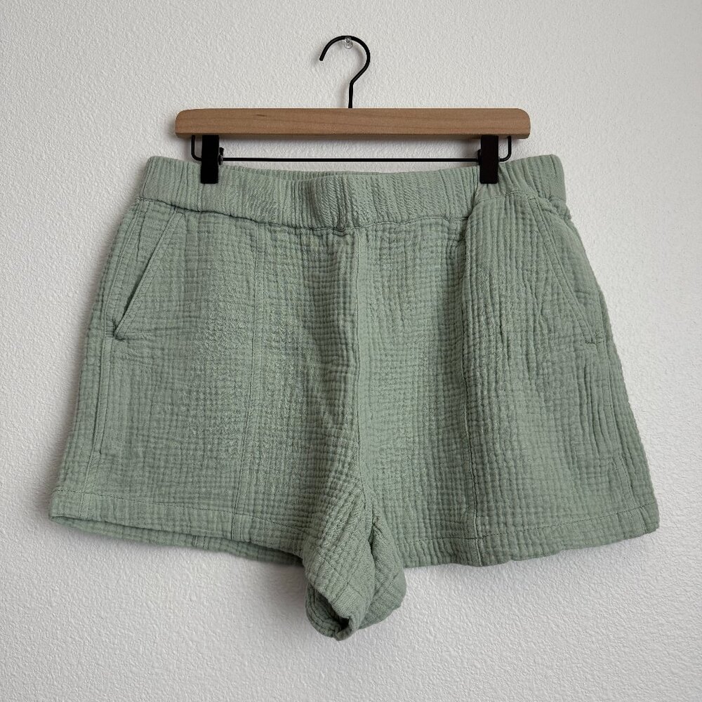 Madewell Easy Pull-On Shorts in Lightspun
